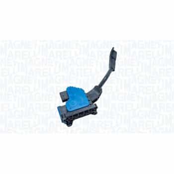 Accelerator pedal set